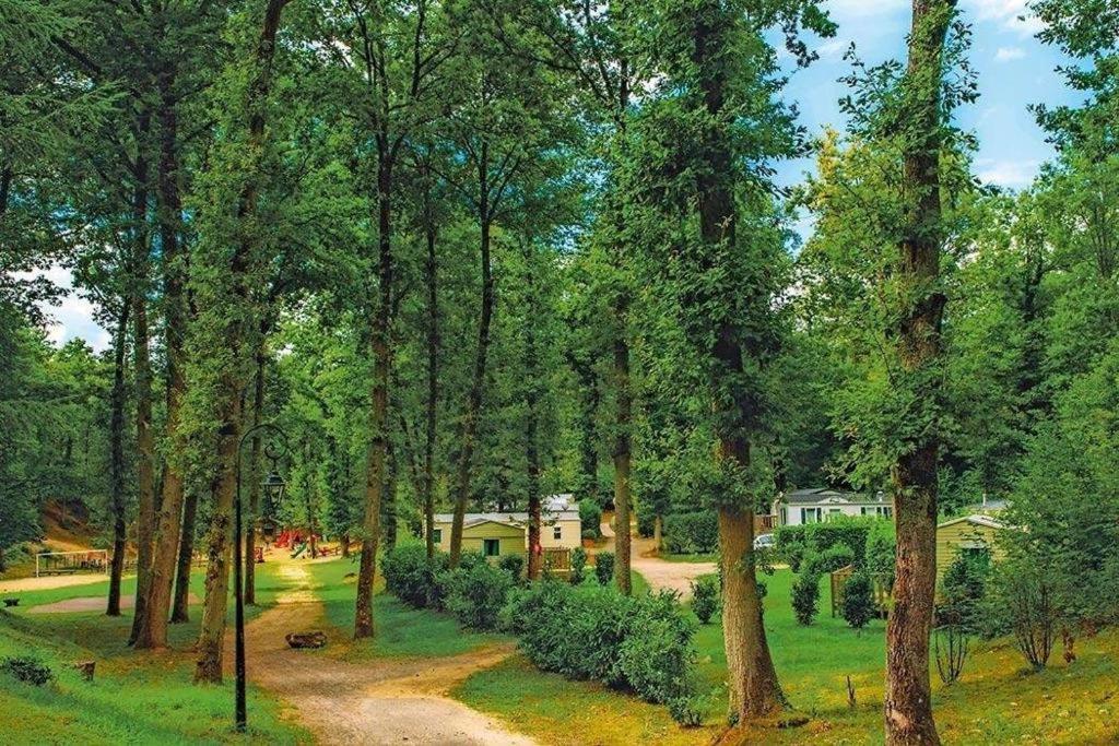 Mobil-Home Au Parc Des Roches Saint-Cheron Экстерьер фото